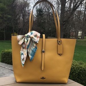 COACH 58849 MARKET TOTE BAG